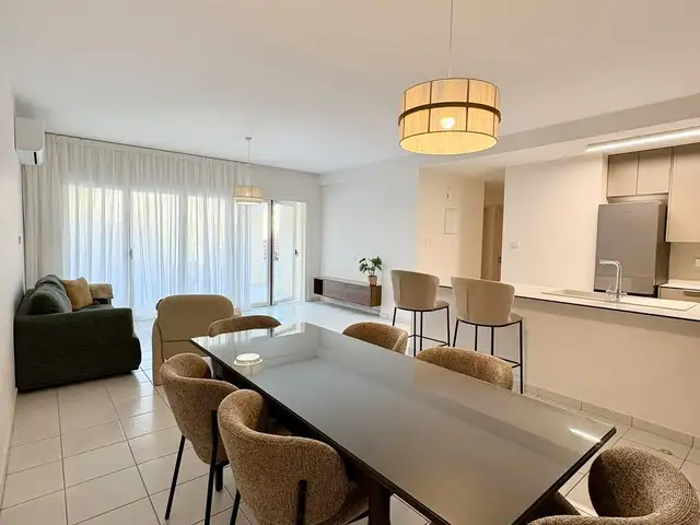 3-bedroom apartment to rent, Επαρχία Πάφου — Universal