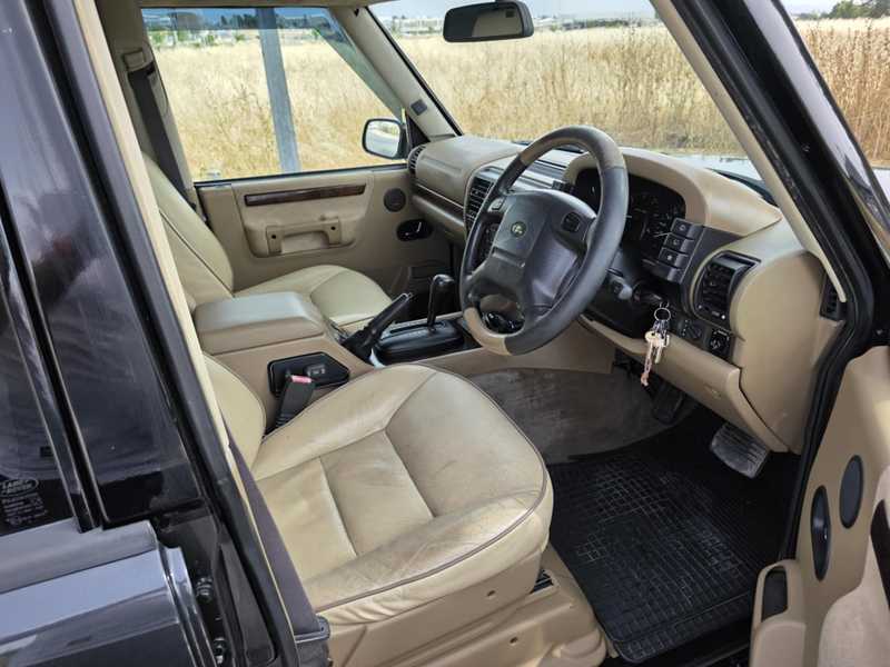 2000 Land Rover Discovery 2,5L 2000 Cyprus