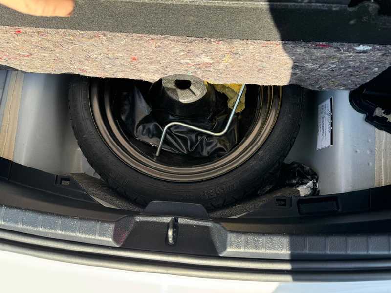 2014 Toyota Vitz 1,3L 2014 Cyprus