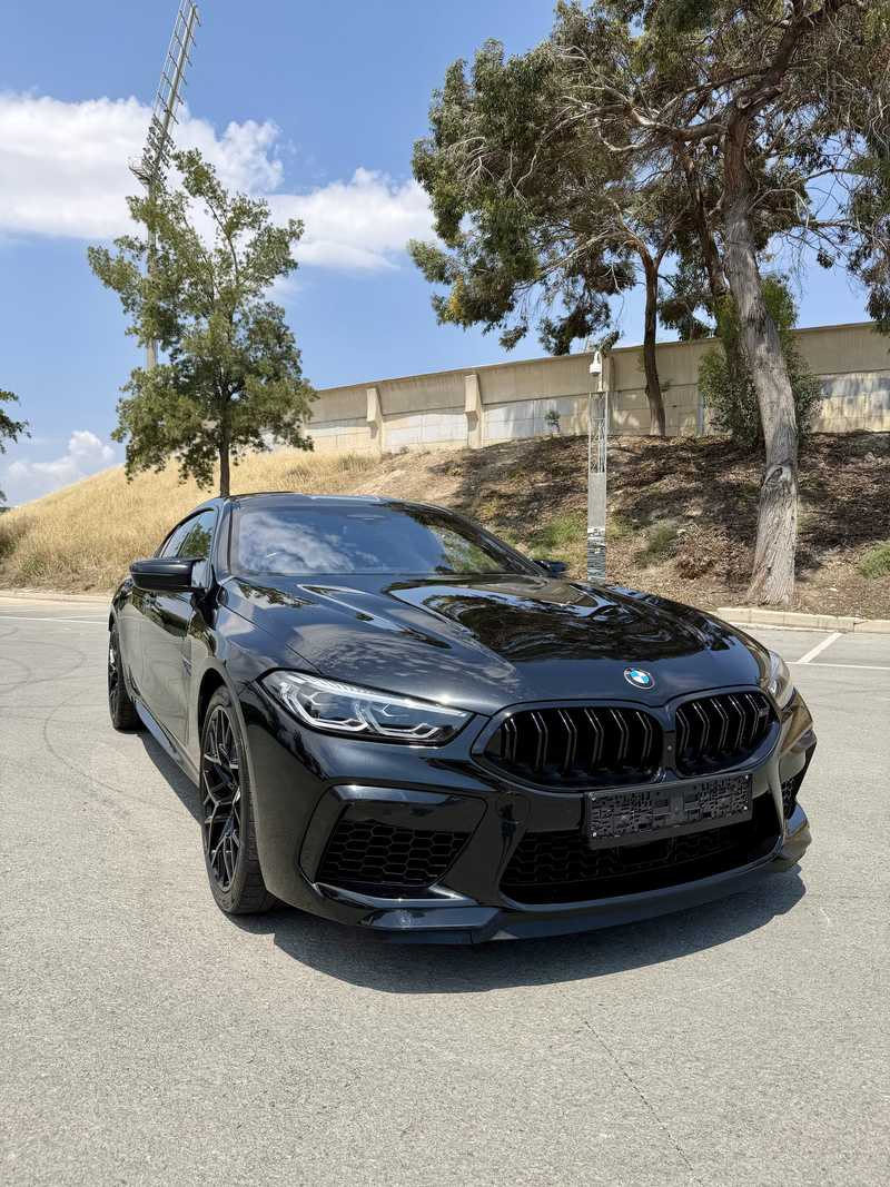 BMW M8 4,4L 2023