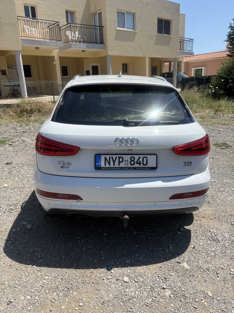 2015 Audi Q3 2,0L 2015 Cyprus