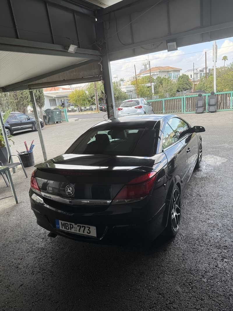 2007 Opel, Vauxhall Astra 1,9L 2007 Cyprus