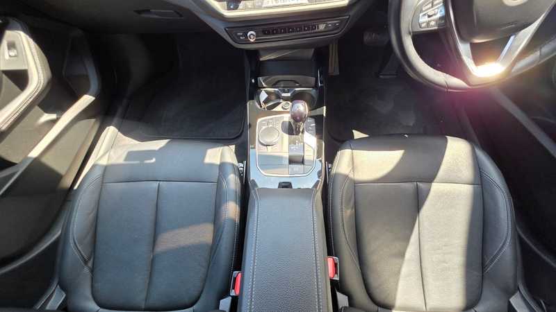 2023 BMW 1-Series 2,0L 2023 Cyprus