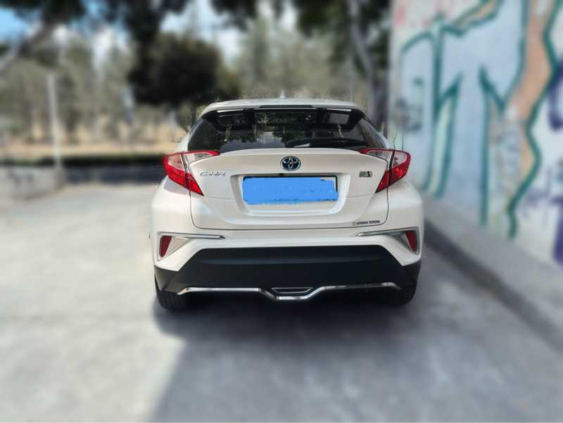 2017 Toyota C-HR 1,8L 2017 Cyprus