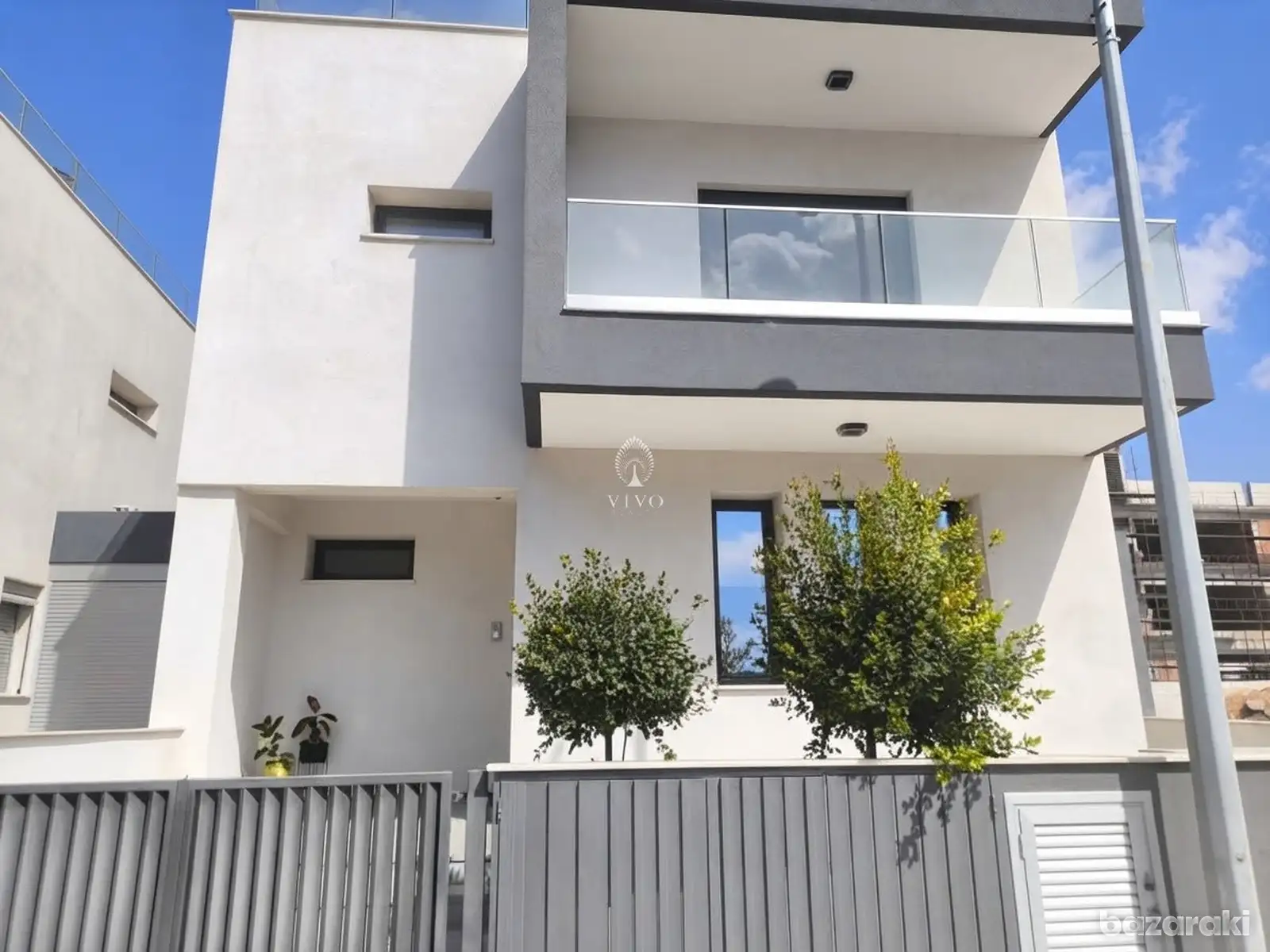 House, 3 bedrooms — 6