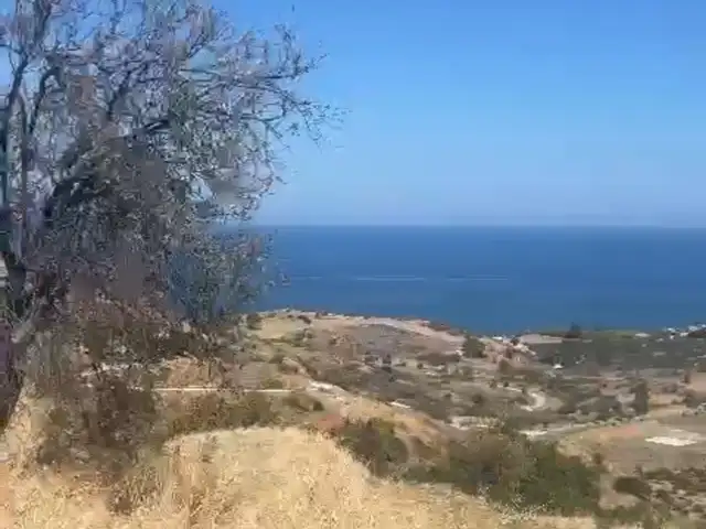 Residential Plot 1078 m², Nicosia — Mosfili
