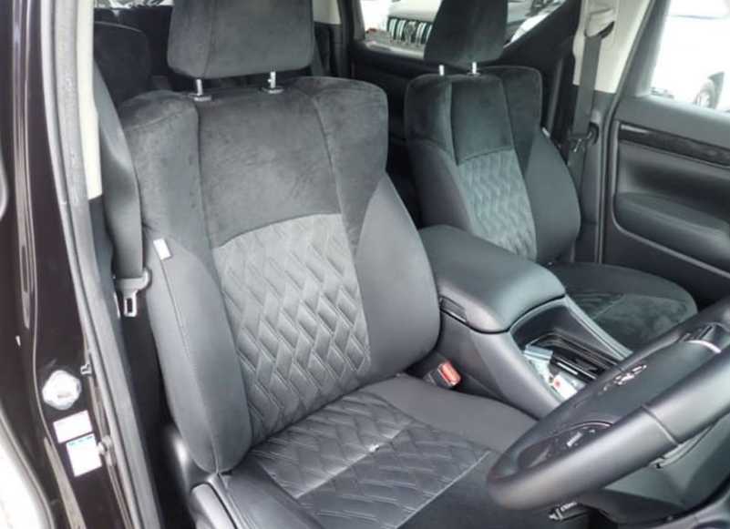 2021 Toyota Alphard 2,5L 2021 Cyprus
