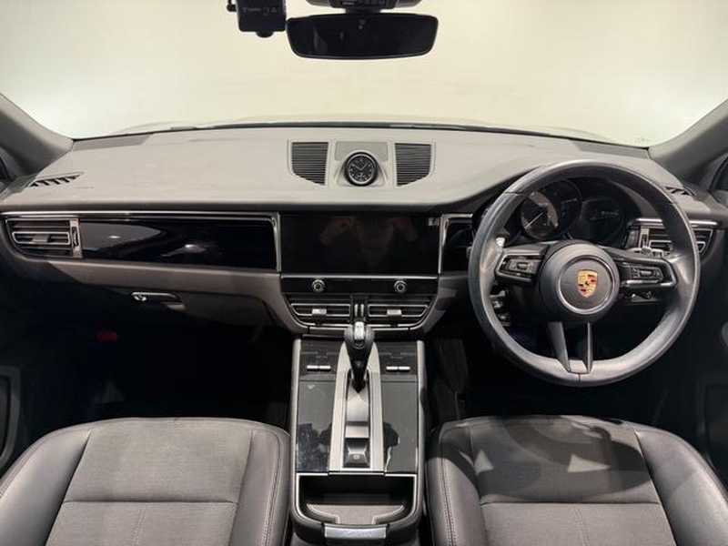 2023 Porsche Macan 2,0L 2023 Cyprus