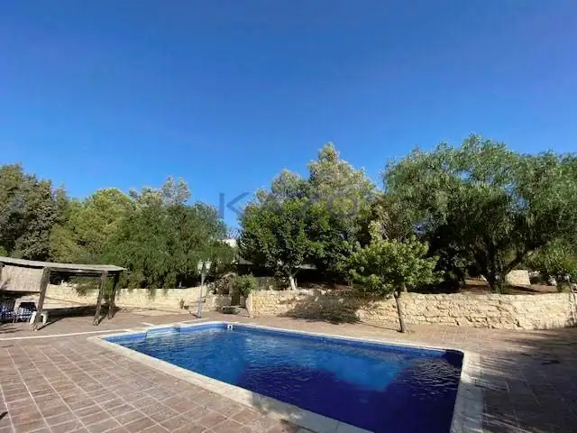  4-bedroom detached house to rent, Limassol — Pissouri