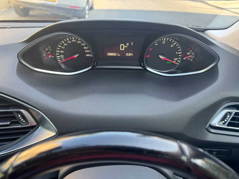 2016 Peugeot 308 1,6L 2016 Cyprus
