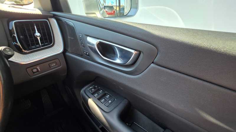 2021 Volvo XC60 2,0L 2021 Cyprus