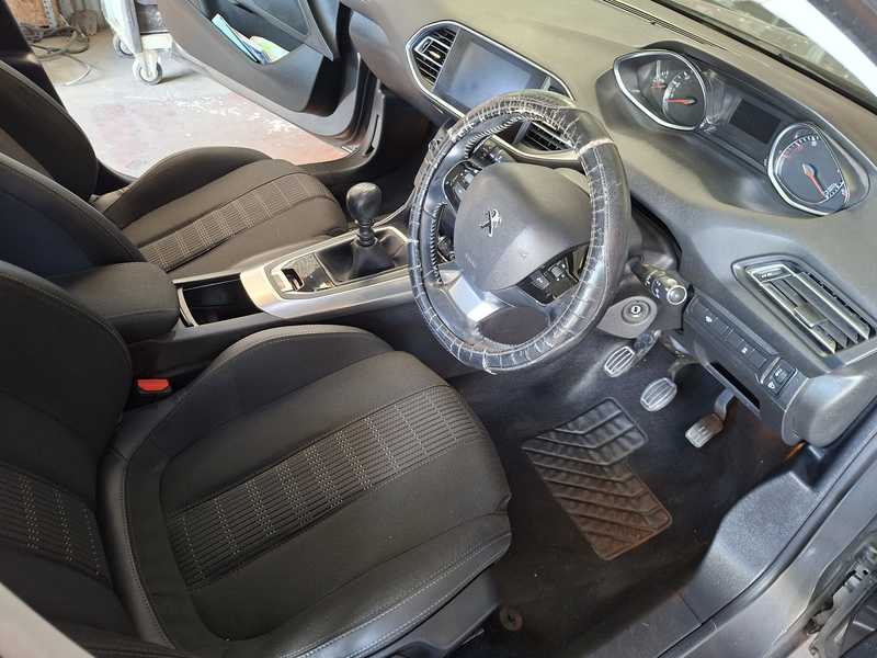 2018 Peugeot 308 1,2L 2018 Cyprus