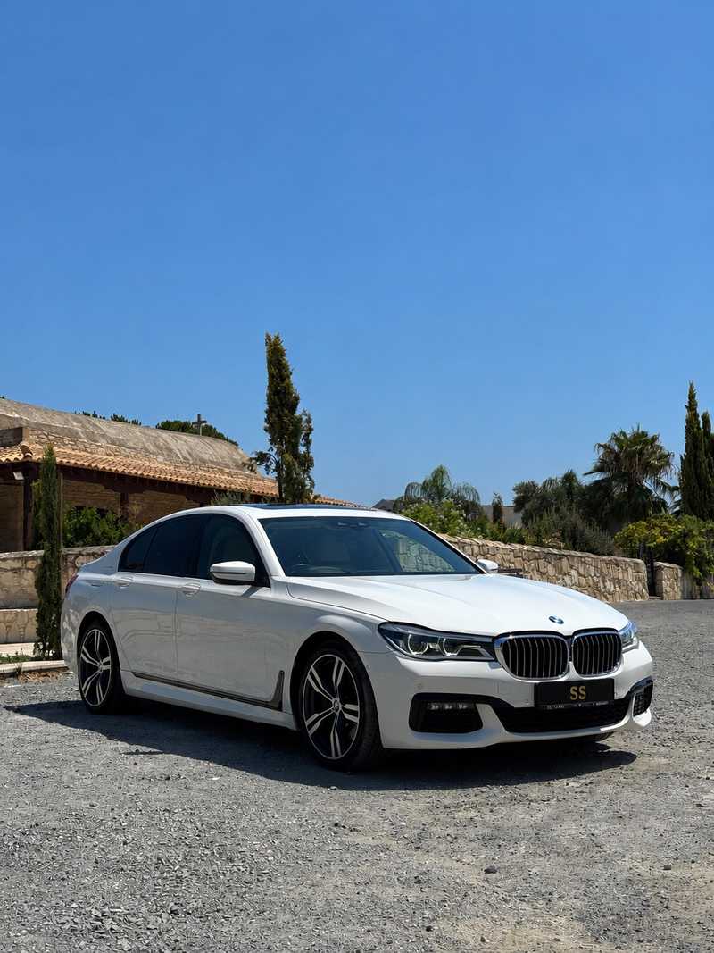 BMW 7-Series 4,4L 2016