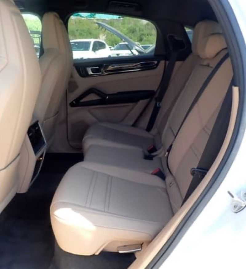 2022 Porsche Cayenne 3,0L 2022 Cyprus
