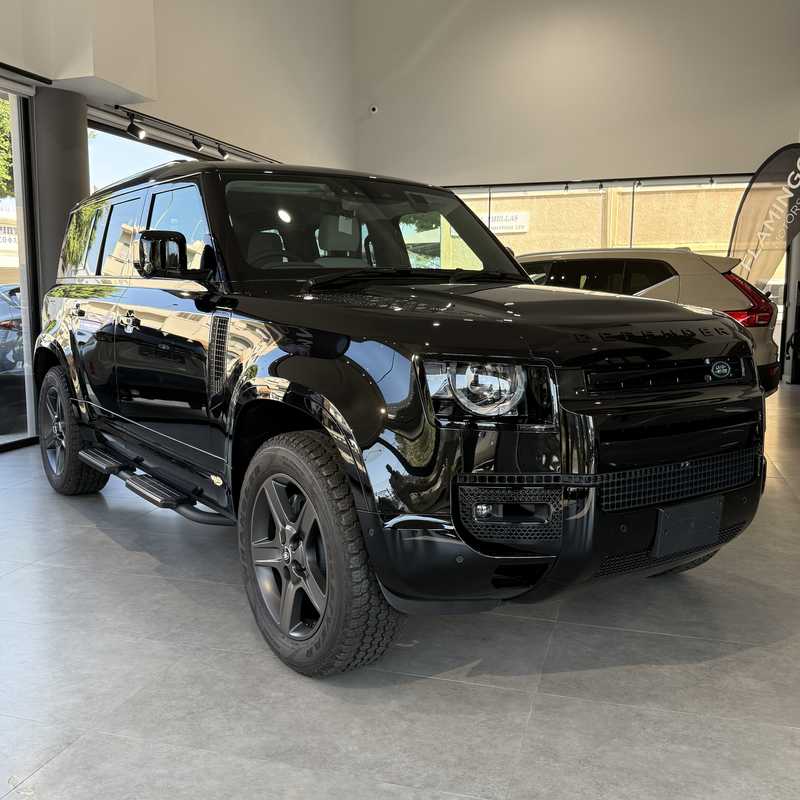 Land Rover Defender 3,0L 2025