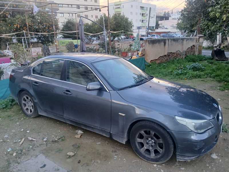 BMW 5-Series 2,5L 2006