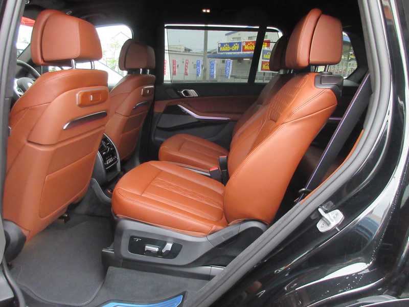 2025 BMW X7 3,0L 2025 Cyprus