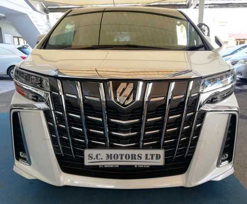 2019 Toyota Alphard 2,5L 2019 Cyprus