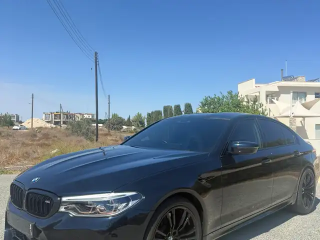 BMW M5
