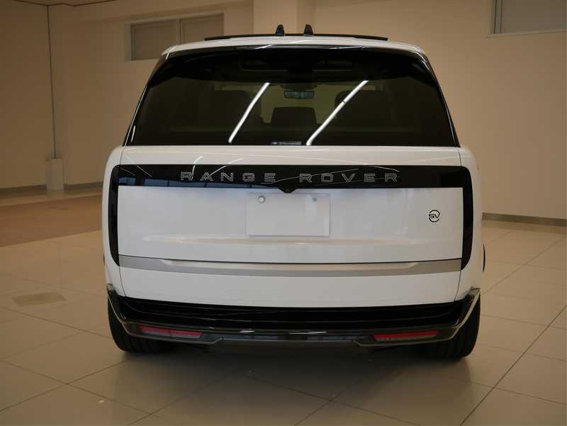 2023 Land Rover Range Rover 4,4L 2023 Cyprus