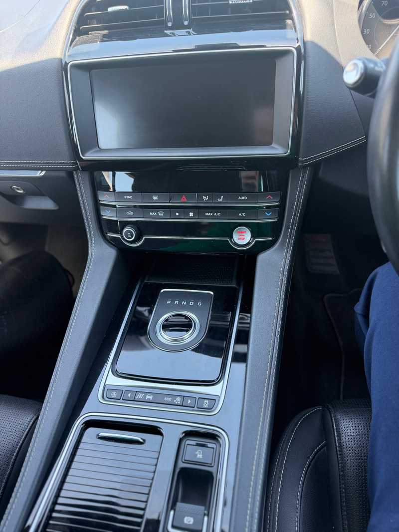 2019 Jaguar F-Pace 2,0L 2019 Cyprus