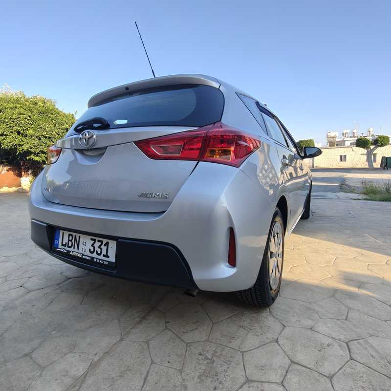 2013 Toyota Auris 1,3L 2013 Cyprus