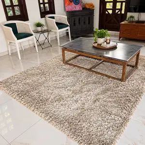 Large beige shaggy rug excellent condition, Larnaca — Aradippou - Agios Fanourios