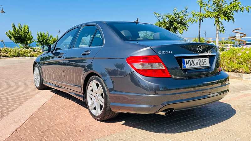 2009 Mercedes-Benz C-Class 2,2L 2009 Cyprus