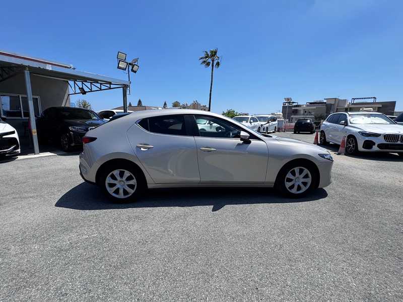 2023 Mazda 3 1,5L 2023 Cyprus