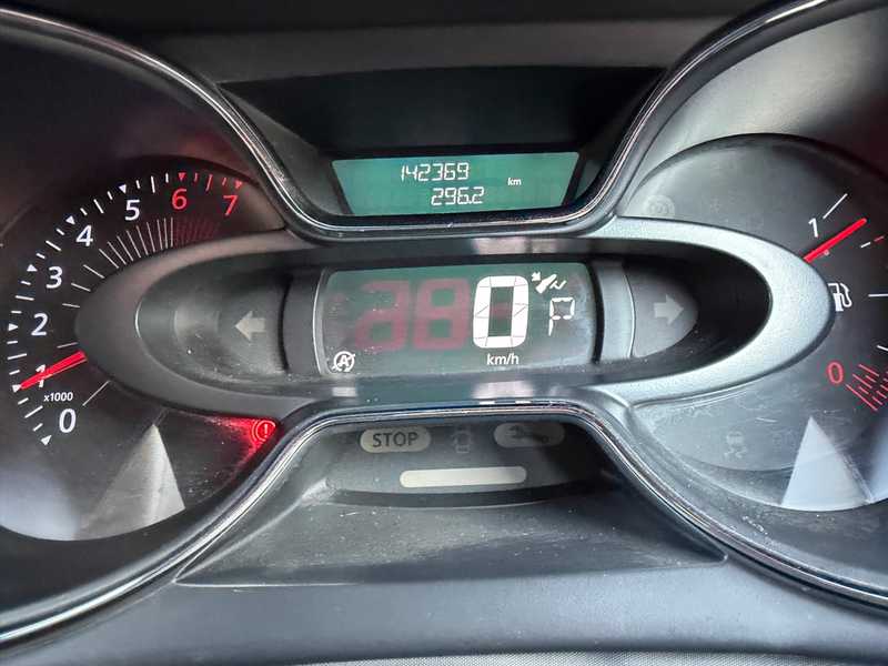 2016 Renault Captur 1,2L 2016 Cyprus