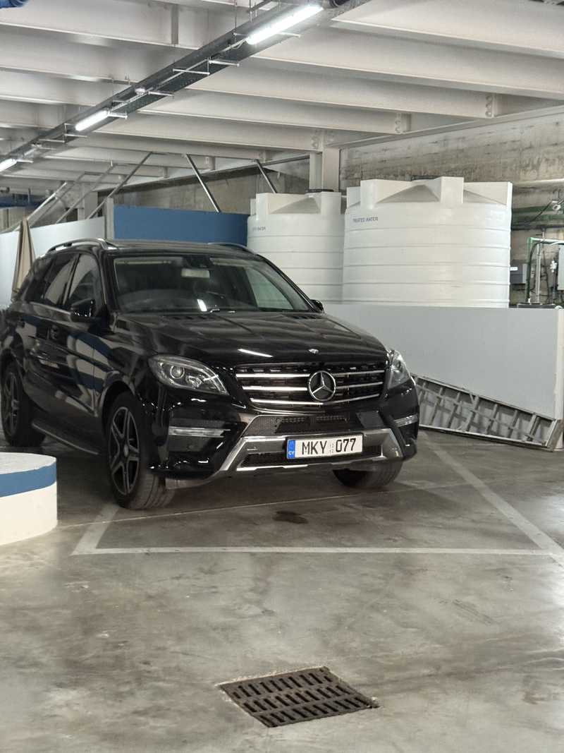 2012 Mercedes-Benz M-Class 2,5L 2012 Cyprus