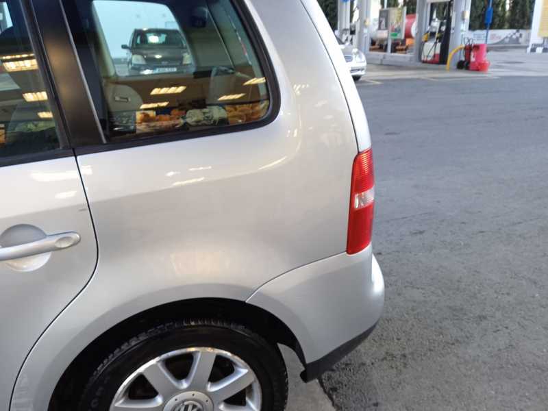 2004 Volkswagen Touran 1,6L 2004 Cyprus
