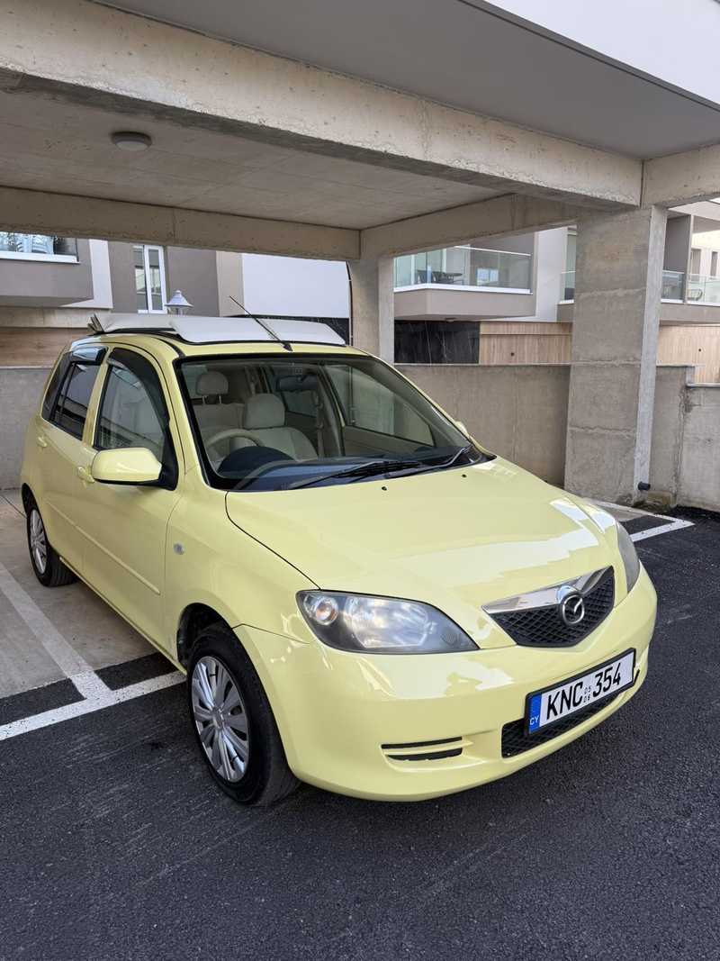 Mazda Demio 1,3L 2006
