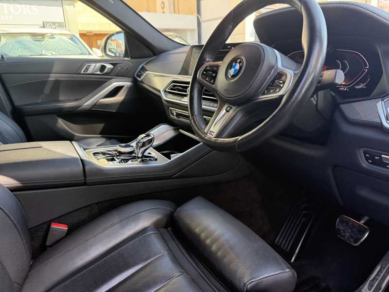 2021 BMW X6 3,0L 2021 Cyprus