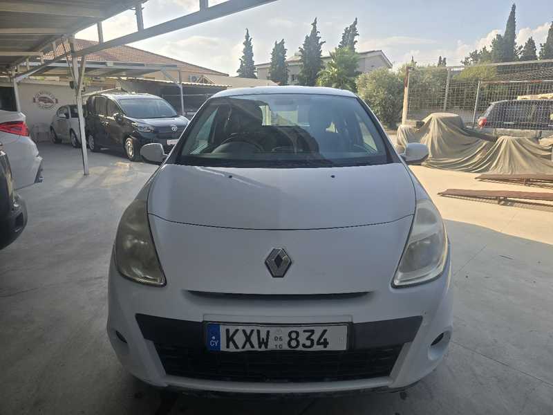 2010 Renault Clio 1,5L 2010 Cyprus
