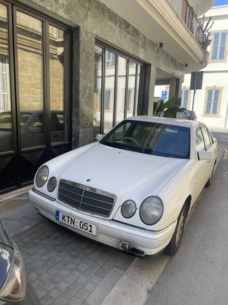 Mercedes-Benz E-Class 2,0L 1996