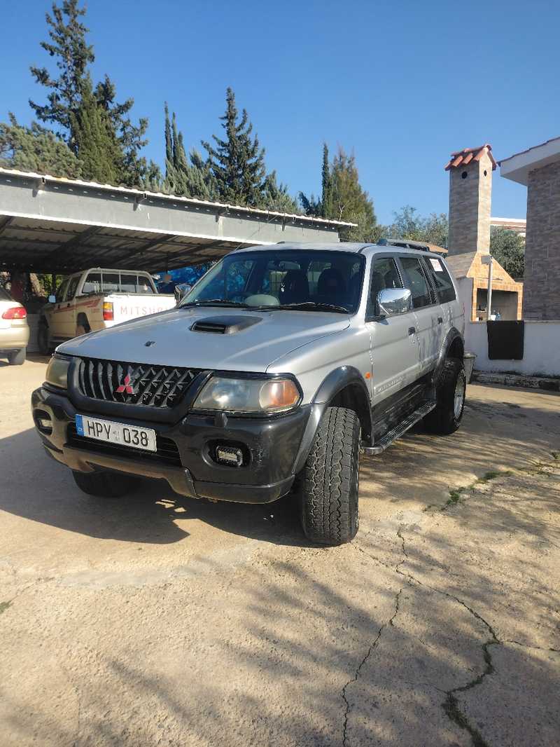 Mitsubishi Challenger 2,5L 2001