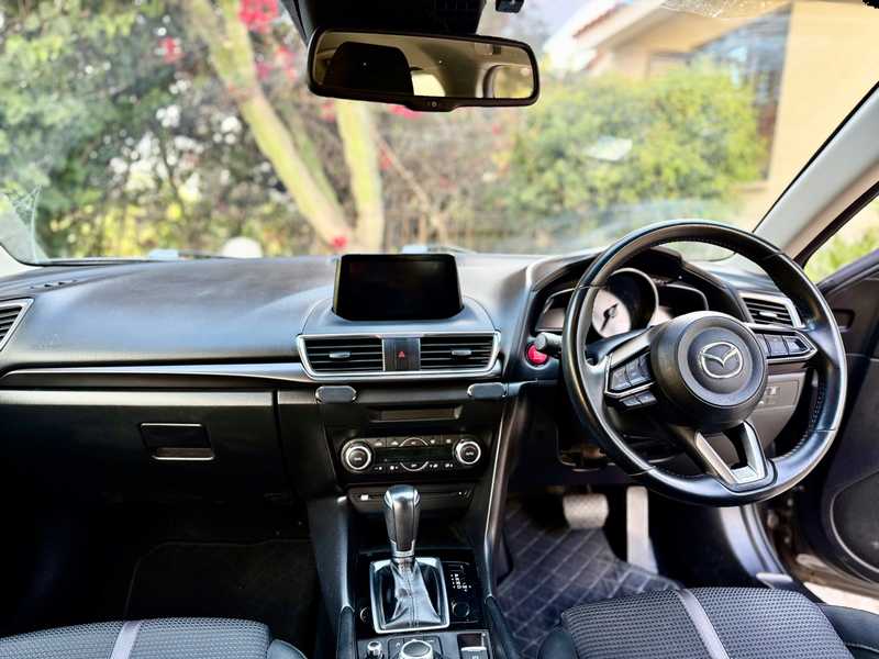 2019 Mazda Axela 2,2L 2019 Cyprus