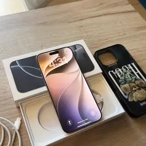 Iphone 16 pro max 256gb brand new condition battery health 88, Nicosia — Strovolos - Stavros
