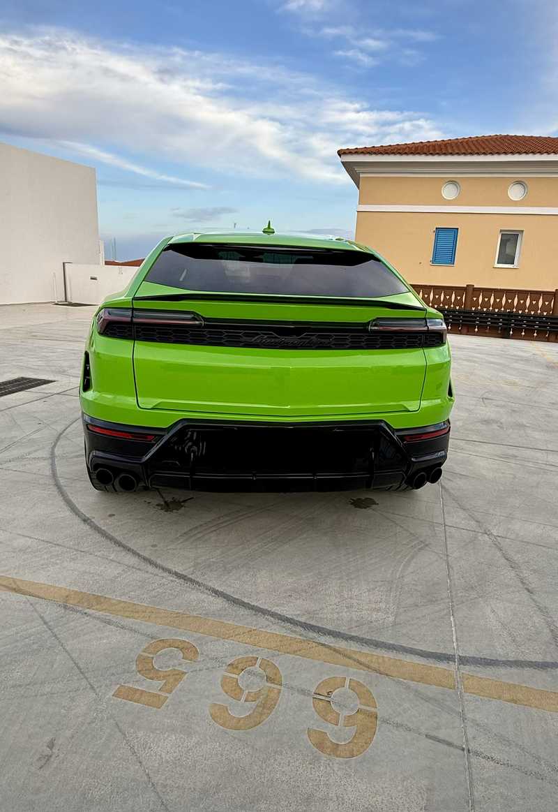 2025 Lamborghini Urus 4,0L 2025 Cyprus