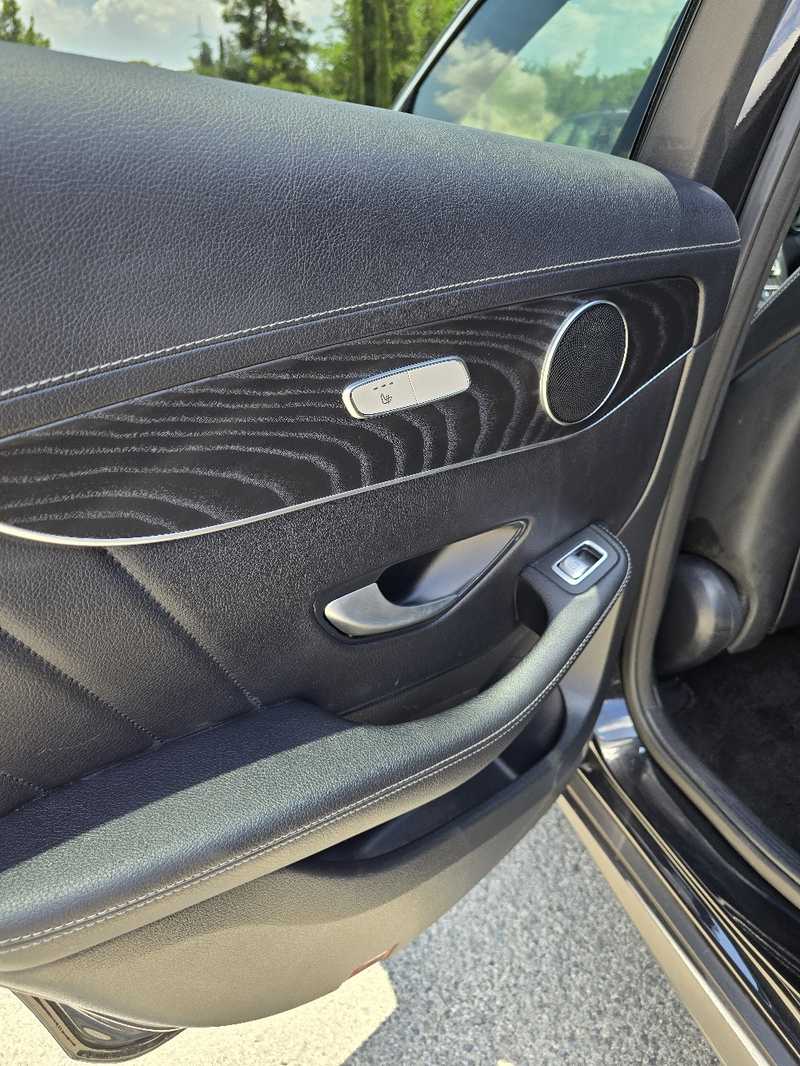 2023 Mercedes-Benz GLC-Class 2,0L 2023 Cyprus