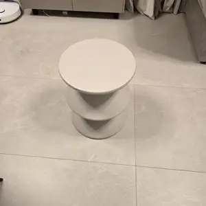 Side table, Επαρχία Λεμεσού — Ύψωνας