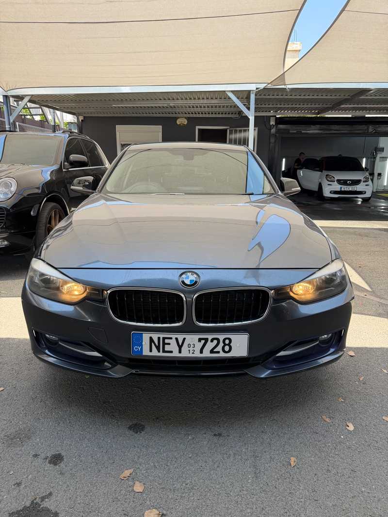 BMW 3-Series 2,0L 2012