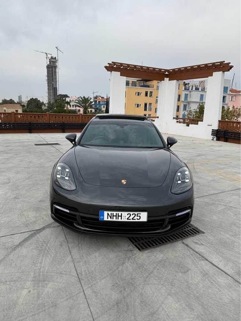2017 Porsche Panamera 2,9L 2017 Cyprus