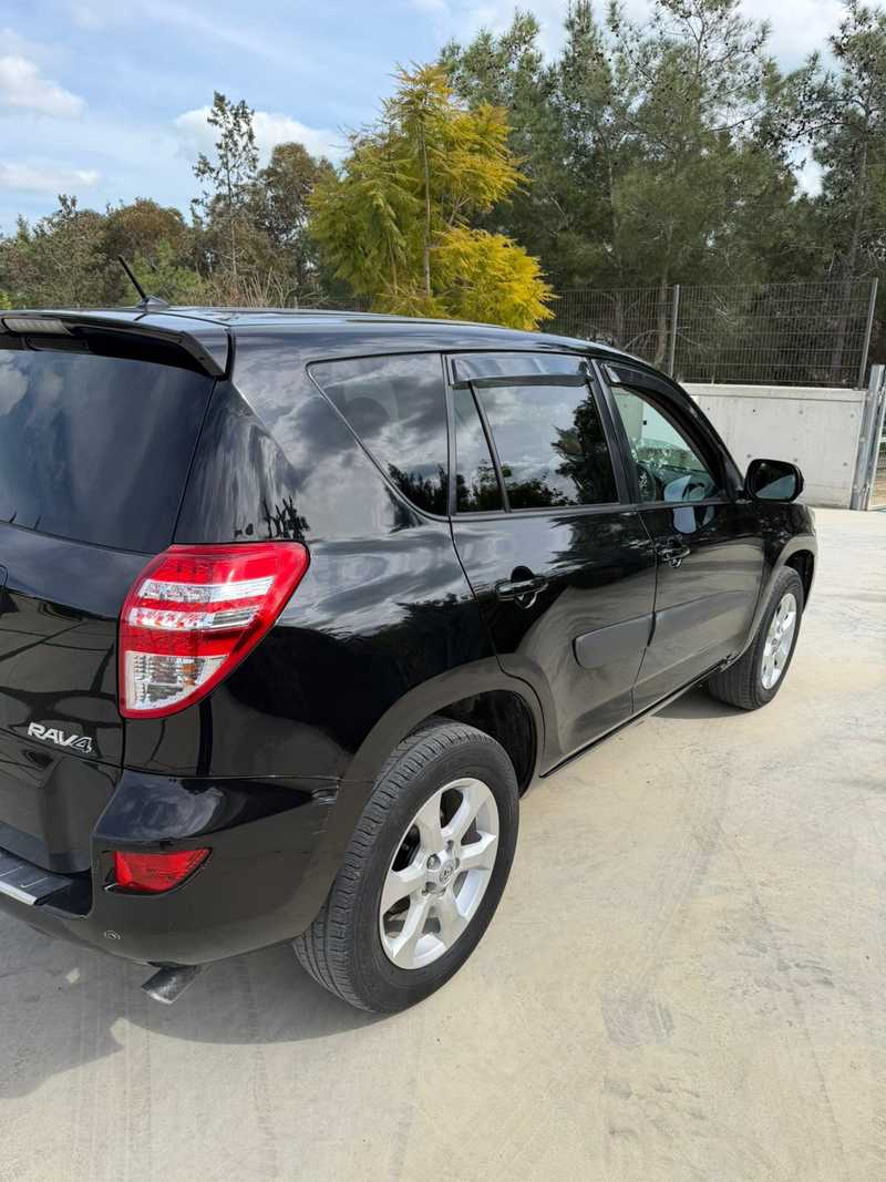 2011 Toyota RAV4 2,2L 2011 Cyprus