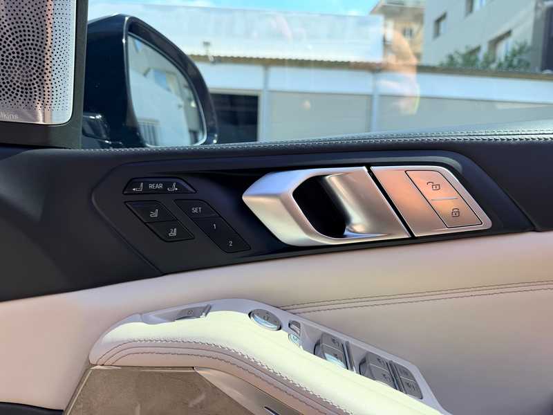 2022 BMW X7 4,4L 2022 Cyprus