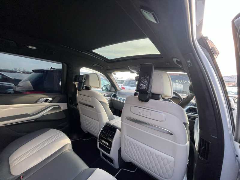 2023 BMW X7 3,0L 2023 Cyprus