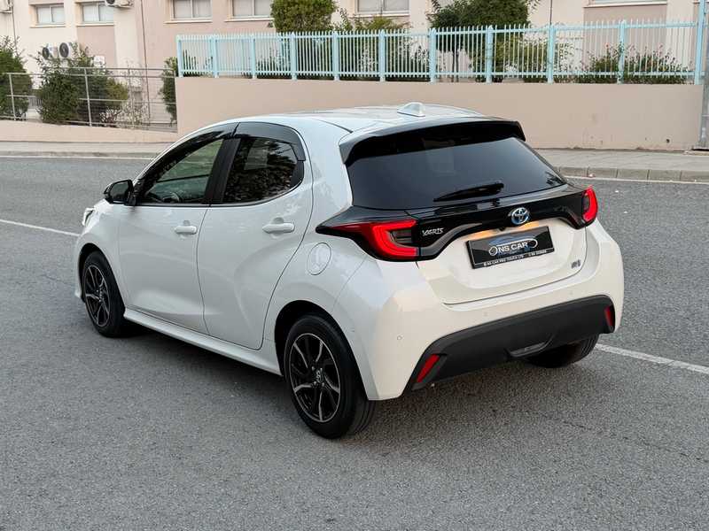 2022 Toyota Yaris 1,5L 2022 Cyprus