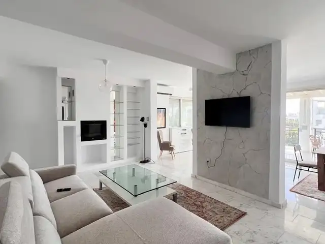 3-bedroom apartment to rent, Limassol — Limassol - Katholiki