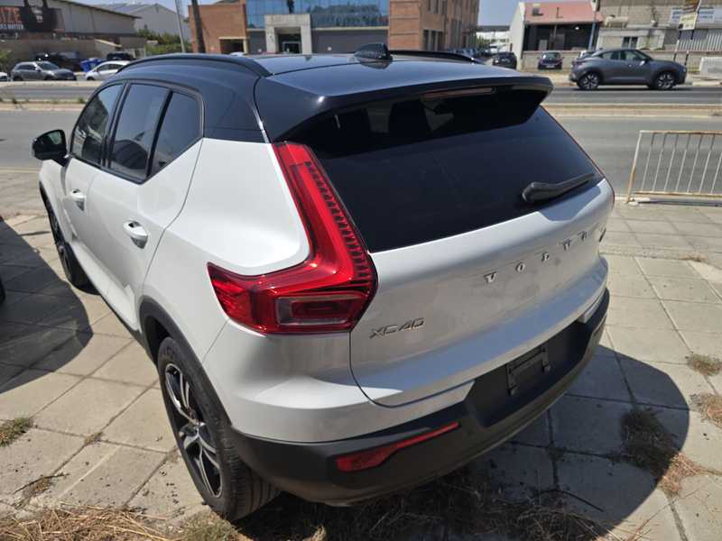 2022 Volvo XC40 2,0L 2022 Cyprus